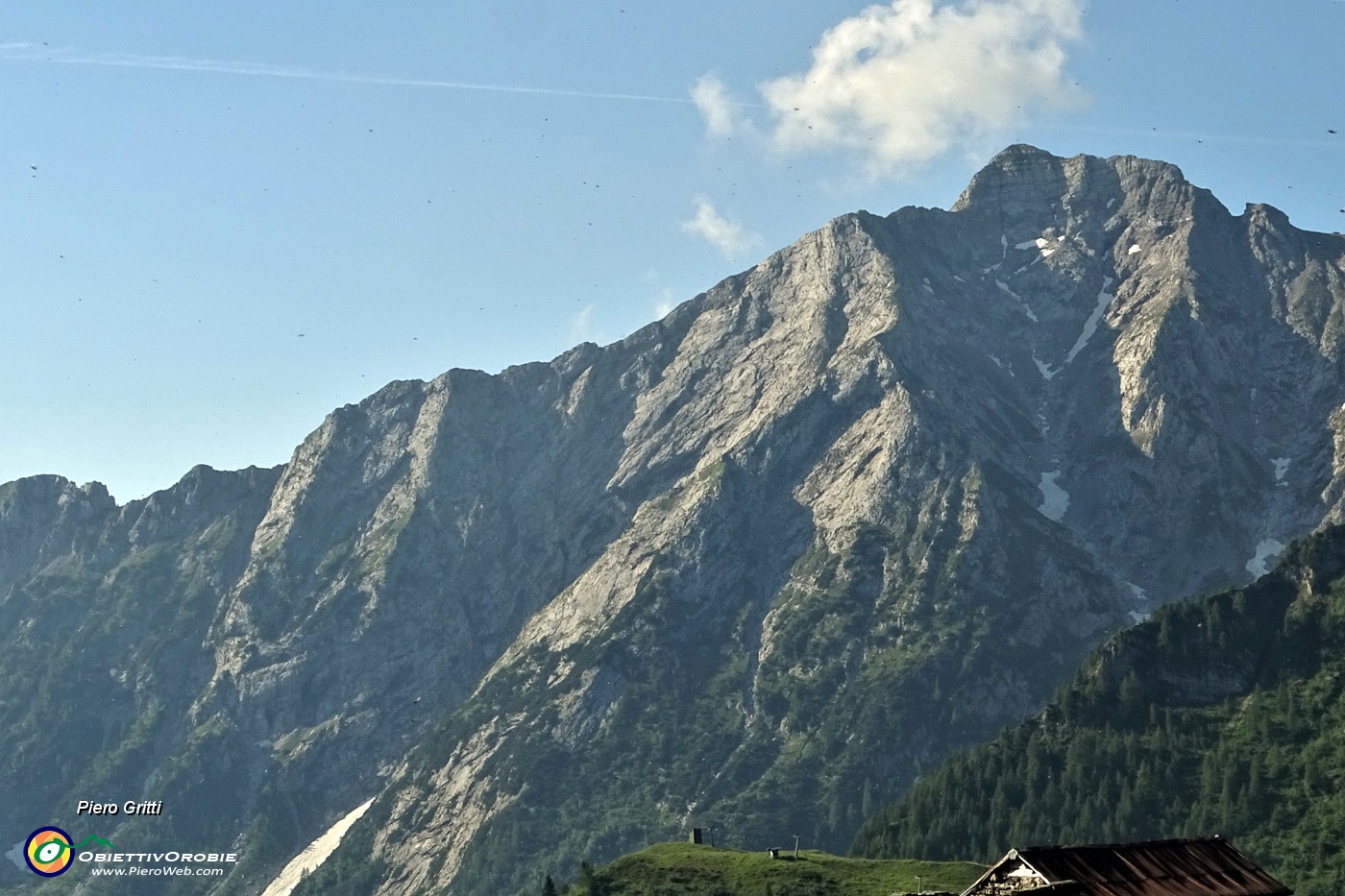 13 Zoom sul Monte Pegherolo (2369 m).JPG -                                